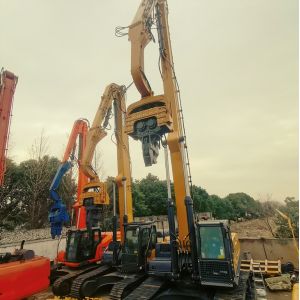 12 Meter Vibrating Pile Driver For Concrete Sheet Pile Building Projects Work