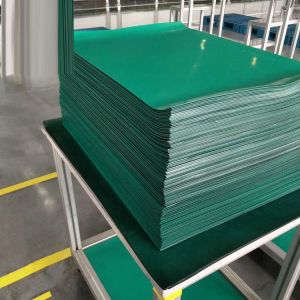 10E10 ohm ESD Anti Fatigue Mat odorless esd floor mat roll 3mm Thickness