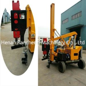 Solar Pile Driver With 39KW Engine 170 Cm Drilling Depth 2600 Mm Piling Height