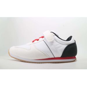 China Synthetic Youth Black Sneakers Breathable Rubber Outsole Material on sale