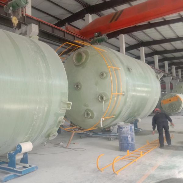 Vertical Cylindrical Liquid Frp Water Storage Tank 16000 Gallon Chemical Resistance