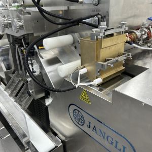 6 Inch Medium Scale Servo Automatic Soft Gelatin Capsule Encapsulation Machine