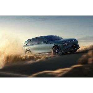 200km/h Max speed Xpeng SUV G9 Electric Vehicle With Smooth lines