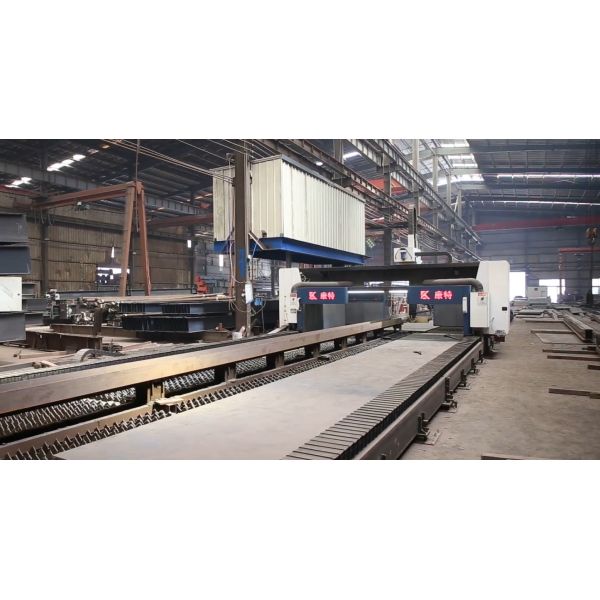 Customized Prefabricated Metal Building Kits Light Steel Structure Barndominium Farm Shed Warehouse Workshop-Welding Available