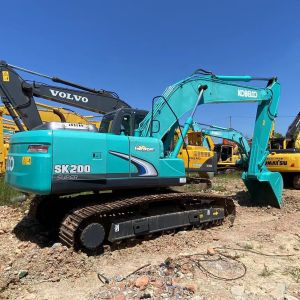 Used Kobelco SK200 Excavator Advanced Technology for Energy Saving and Easy Operation