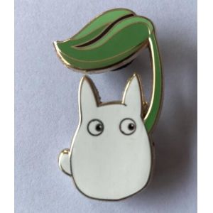 Customized Pea shape gold plating hard enamel lapel pin with gold plating