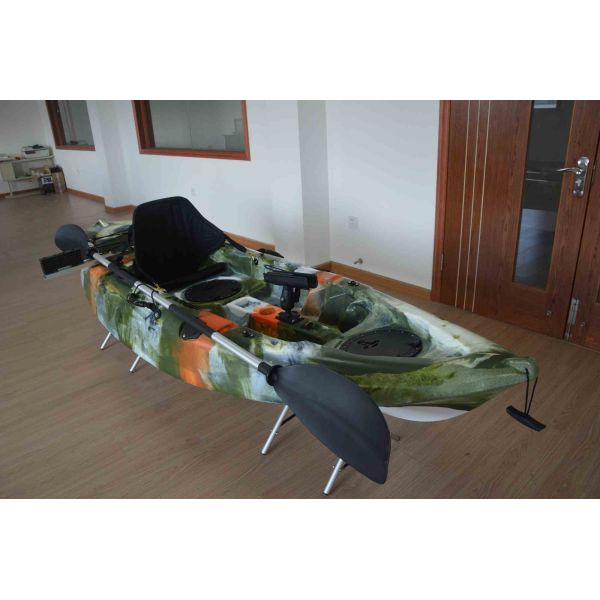 PE Material Electric Powered Kayak Top Rated Highly Practical UV Resistant