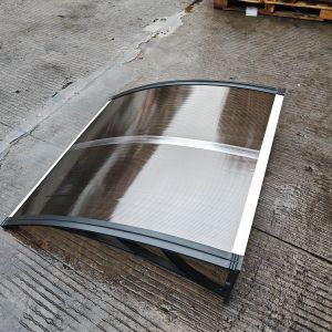 Split Panel Polycarbonate Awning with Plastic Bracket for Easy Installation