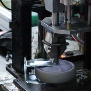 Medium Duty Rotating Caster Wheel With Adjustable Support Legs Caster Wheel