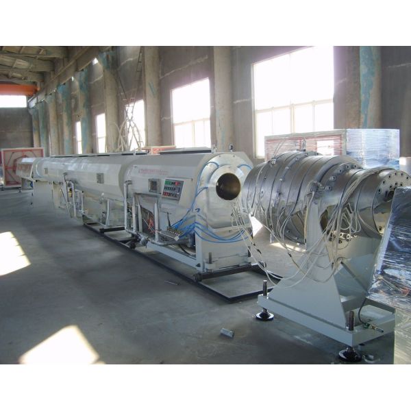 One Feed Plastic Pipe Machine Customized Request for HDPE/PPR Pipe Extrusion