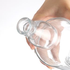 Popular Transparent 500ml Tequila Bottle With Unique Design Customize Sealing