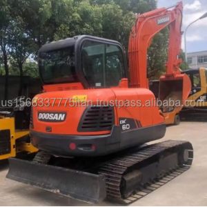 Doosan Excavators 6TON Dx60 Construction Track Excavator Original Less Working