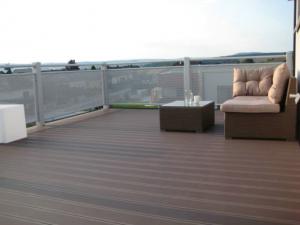 Natural Feel Composite Timber Decking , Fully - Recycled Plastic Lumber Decking
