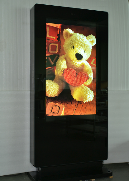 55" Outdoor LCD Digital Totem , IP65 2500 nits Sunlight Readable LCD Display