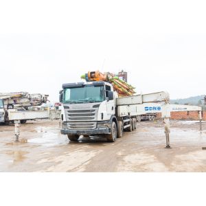 ZLJ5330THBK Delivery Zoomlion Used Concrete Boom Pump 63m with Spare Parts