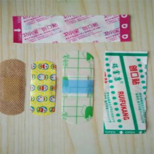 Advanced PE Non-woven Pad Waterproof Medical Plaster Bandage Making and Packing