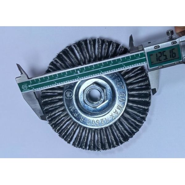 Quality 125mm OD Knotted Wire Stringer Bead Pipeline Brush with M14 Nut for Weld Cleaning wholesale