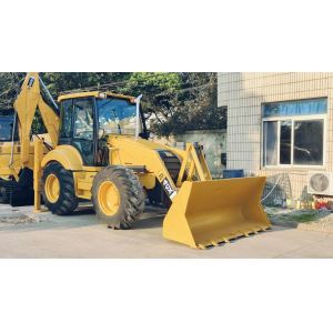 Second Hand 3.3 M3 Loader with 262 Hp Powershift Transmission and 38.1 Km/h Max