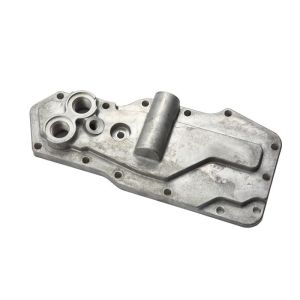 China Steel 6735-61-2220 4D102 Cylinder Head Cover on sale