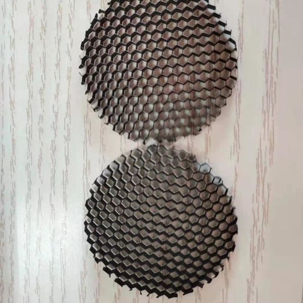 Quality Cricular 3mm Thickness Aluminum Honeycomb Grid Core Used For Various Traffic Light wholesale