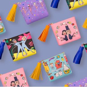 China Holding a large capacity purse wallet coin tassel students on sale