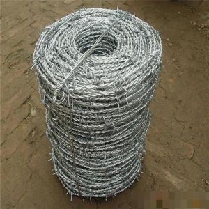 Anti Rust Galvanized Barbed Wire , Military Barbed Wire Convenient Installation