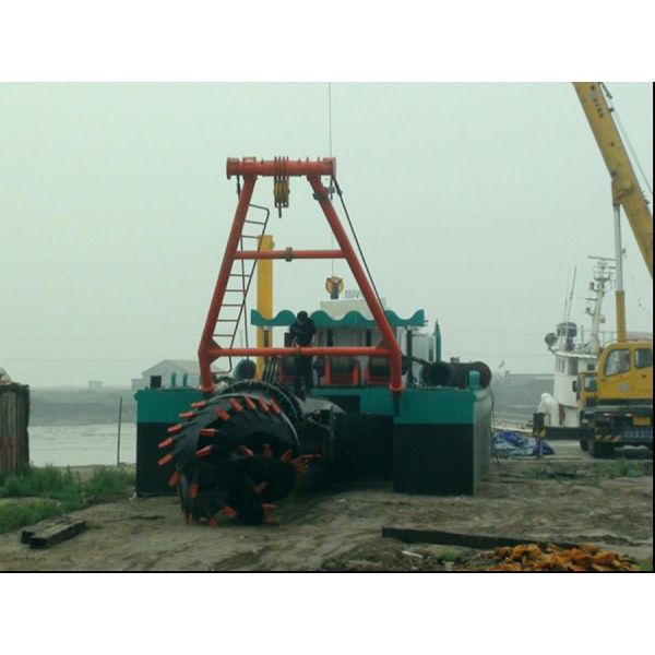 900 cbm/h 20 inch 500 mm Non Self Propelled Solid Sand Cutter Suction Dredger