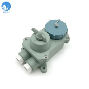 Cheap Boat Marine Electrical Plugs And Sockets Without Lock Grounding Device for sale