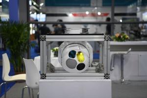 China Laser-Guided Multi Spectral Targeting System Weapon Targeting Electro Optical Pod on sale