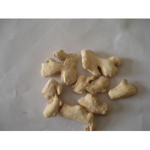 Natural Yellow Dehydrated Ginger Root Whole Part With Fresh Materials