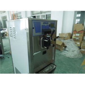 Stainless Steel Pre - Cooling Ice Cream Making Machine Humanization Design