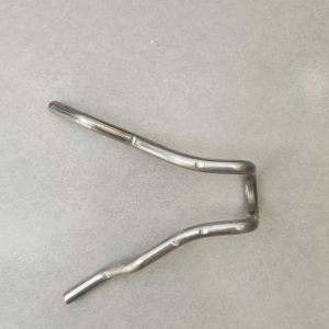 Cheap CR 24-26% V Anchor Refractory For Industrial Use High Bearing Anchors Refractory for sale