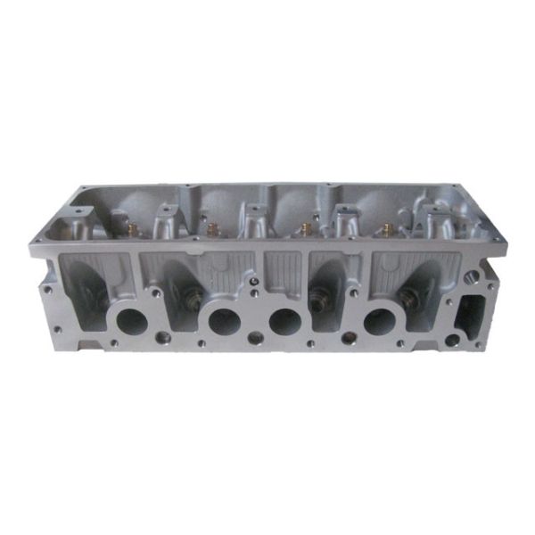 Quality K7M K7J Engine Cylinder Head MD303750 For MITSUBISHI 4D56 wholesale