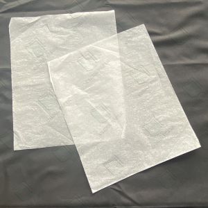 China Custom Tissue Paper for Tables and Napkins with Soft and Sustainable Material for Environmentally Conscious Customers on sale