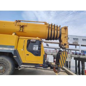 160T Orange All Terrain Mounted Crane Mobile Crane Hydraulic with Advanced
