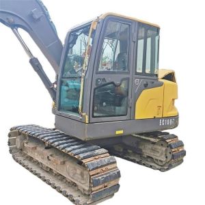 Korea's Top Choice Second Hand Volvo EC80D Excavator with 7450 KG Operating Weight