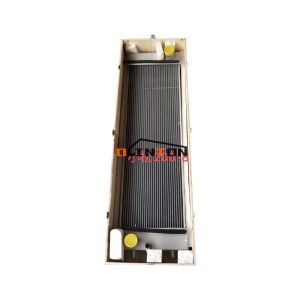 20Y-03-42452 Engine Water Tank Radiator for PC240-8 Construction Machinery Parts