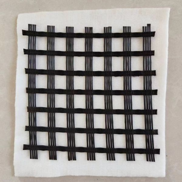 Quality Roadbridge Civil Engineering Composite Geogrid With Fiberglass Geogrid And Geotextile wholesale