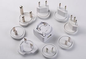 5V1A Multi USB Travel Charger Interchangeable Plug for US UK EU and smart IC
