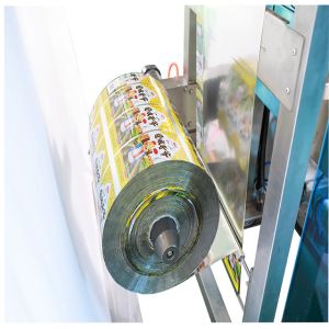 Vertical Corn Flour Powder Filling Packing Machine 1 - 5kg Maize Flour Packaging