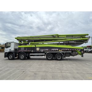 2020 Zoomlion 56m Diesel Concrete Pump Truck with Benz Chassis