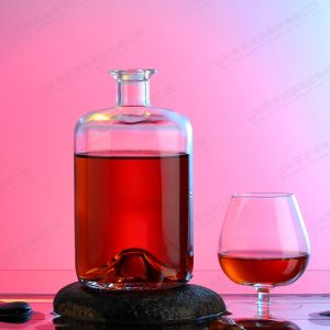 700ml Brandy Glass Wine Bottle Customized With Rubber Stopper