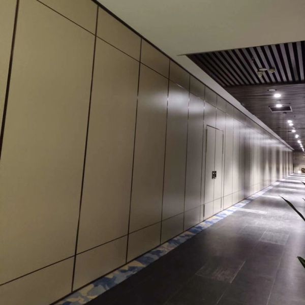 Quality Folding Partition Walls Customized Room Divider Apartment Wall Partition With Acosutic For Lobby Aisle wholesale