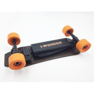 1200W Wireless Electric Skateboard Four Wheel With 9 Layers Maple Deck Material