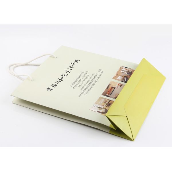 Nylon Handle Gift Packing Bags Eco Friendly For Garment Shoes And Sunglass