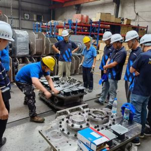 Second Hand 30T Excavator Solar Pneumatic Sheet Pile Driver – Cost-Effective &