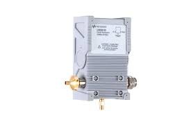 Keysight U9391F Comb Generator, 10 MHz to 50 GHz Small and Lightweight