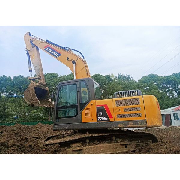 Quality FR225E2 Hydraulic Tracked Second Hand Excavator Used Hydraulic Excavators wholesale