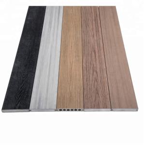Co-extruded Wood Color Surface Solid PVC Plastic Flooring Board 3 Years After