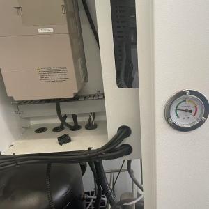 Energy Efficiency Oxygen Gas Generation System With Outlet Pressure Adjustable